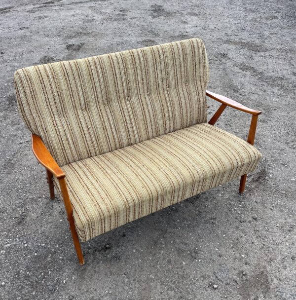 Sofa 11_24